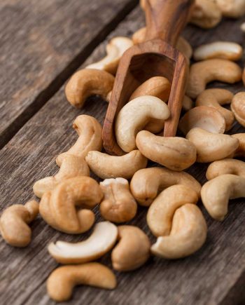 Mixed whole Cashew